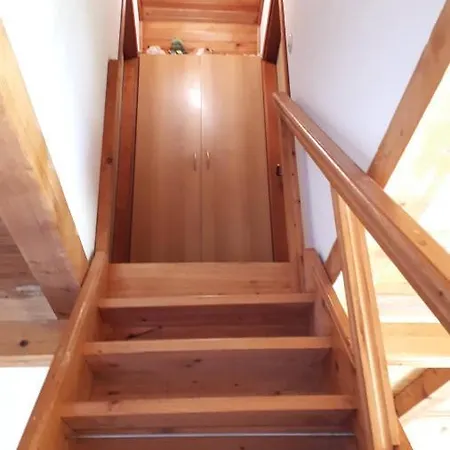 シャレー Kuca Za Odmor Vitica S Vanjskim Kaminom クープレス